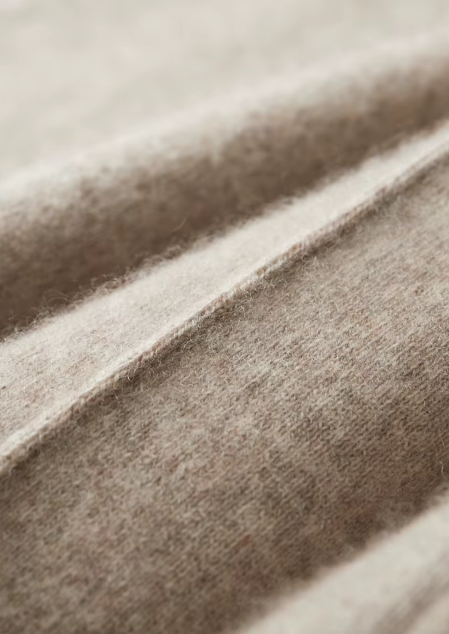 Pure Extra-Fine Merino Wool Sand Luzzo Set-thumbmail-5