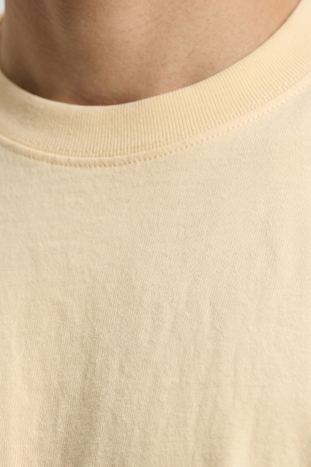 Heavyweight Relaxed T-Shirt-thumbmail-14