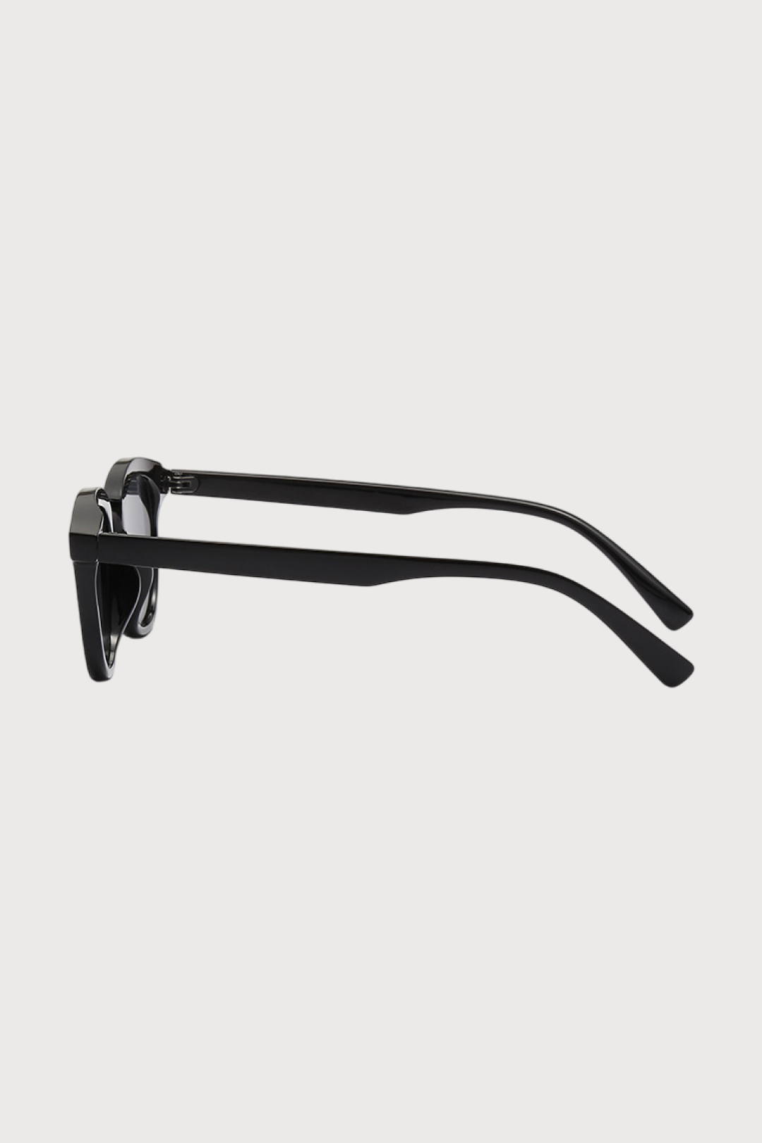 Black Polarized Round-Frame Sunglasses